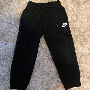 Nike joggers